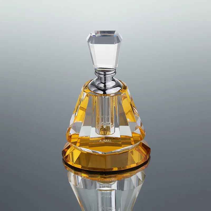 Wholesale beautiful luxury Unique pump sprayer glass perfume bottles 3ml Crystal Empty Oil Bottle