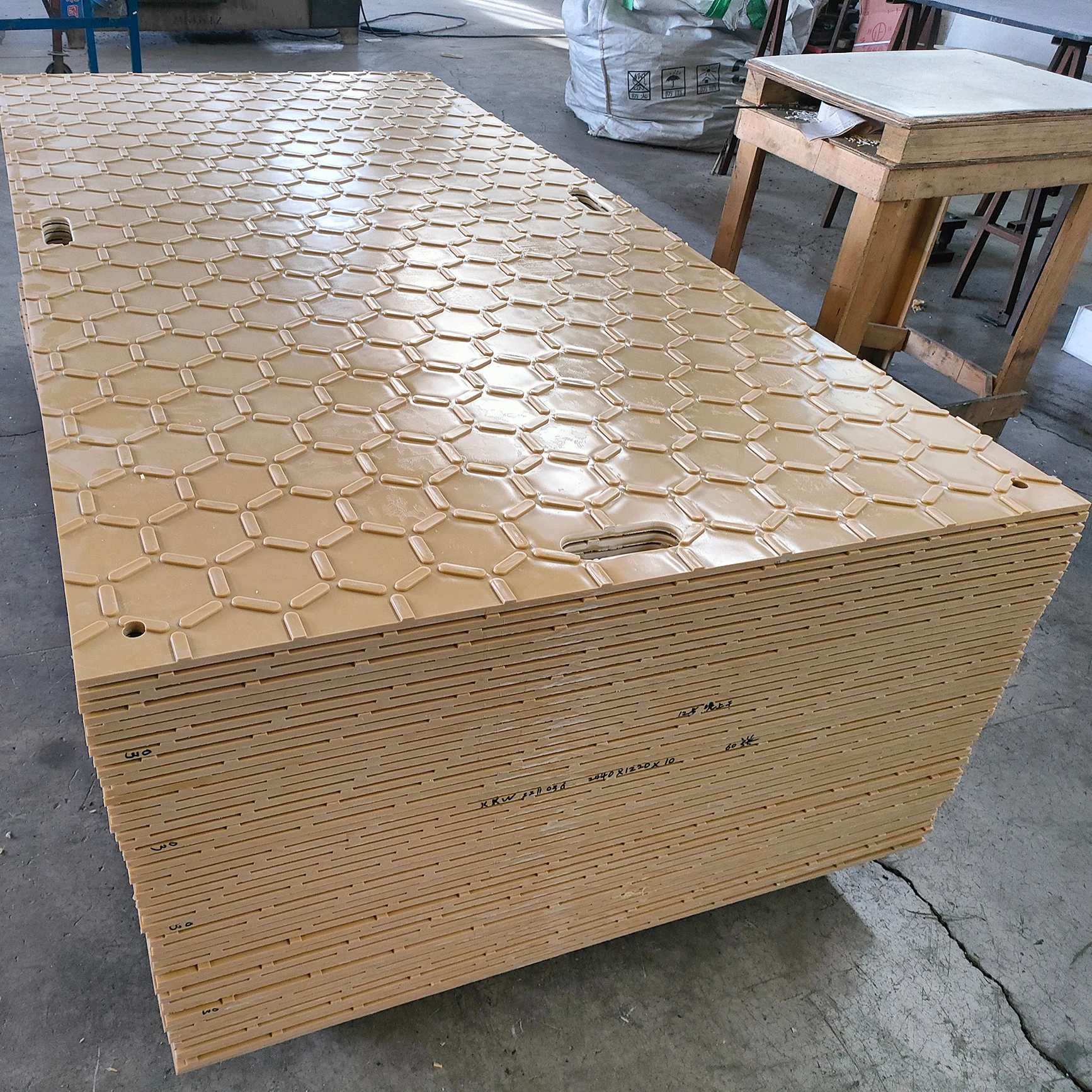 Temporary Ground Cover and Protection Mat