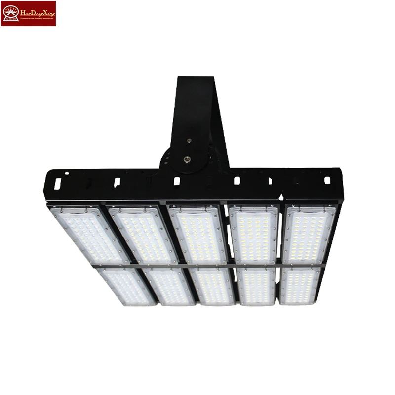 Zhongshan High Brightness 400W to 800W LED Flood Light for Commercial & Industrial Football Stadium Lighting IP65 Rating Sports