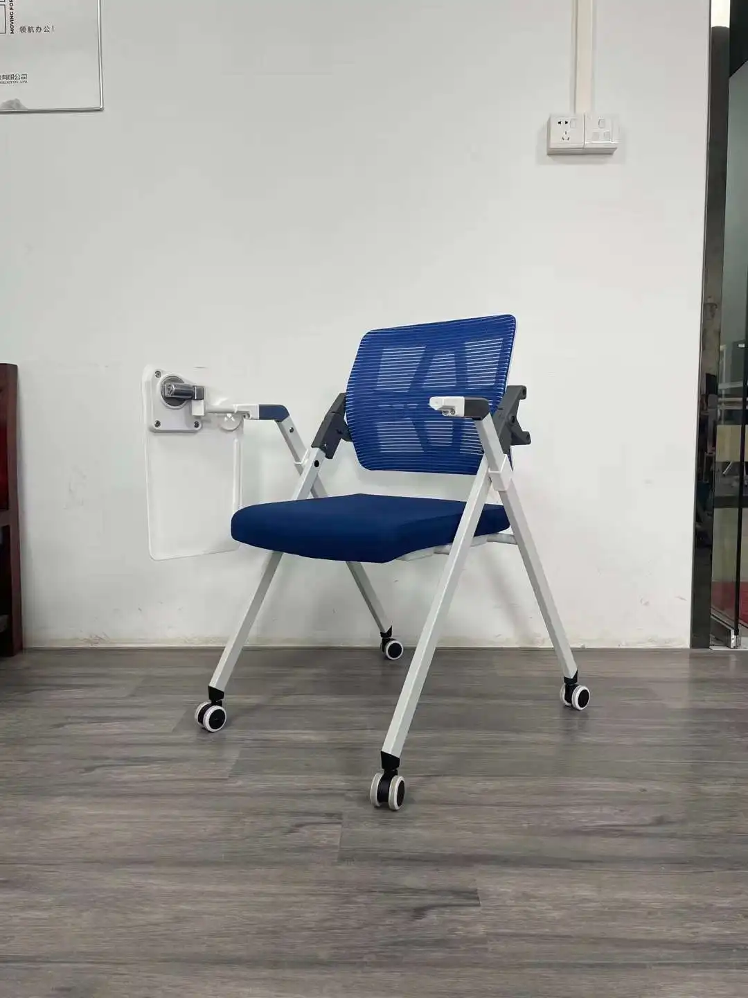 Plastic Stacking Chair with Steel Frame And Writing Board Durable School Furniture Office Mesh Chair