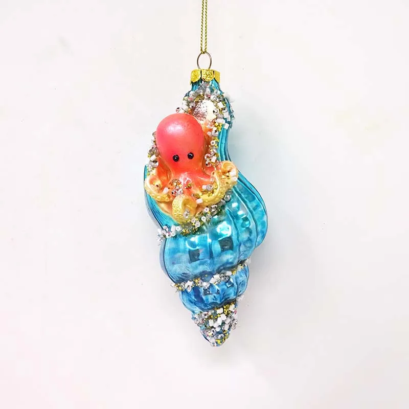 Customized Holiday Xmas handmade sealife ornaments conch with octopus hanging Christmas decor.