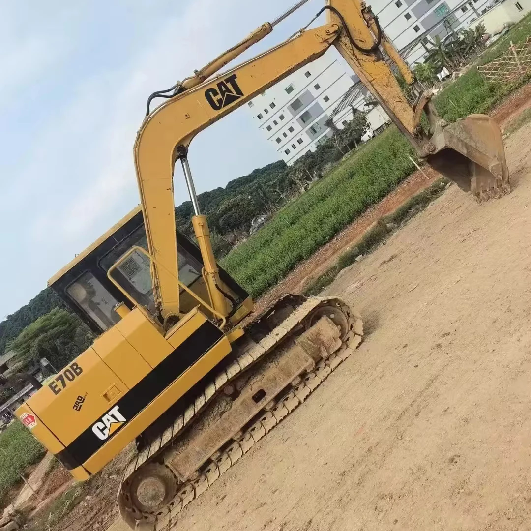 Japan USED Cat E70B экскаватор оригинальный цветной использованный cat