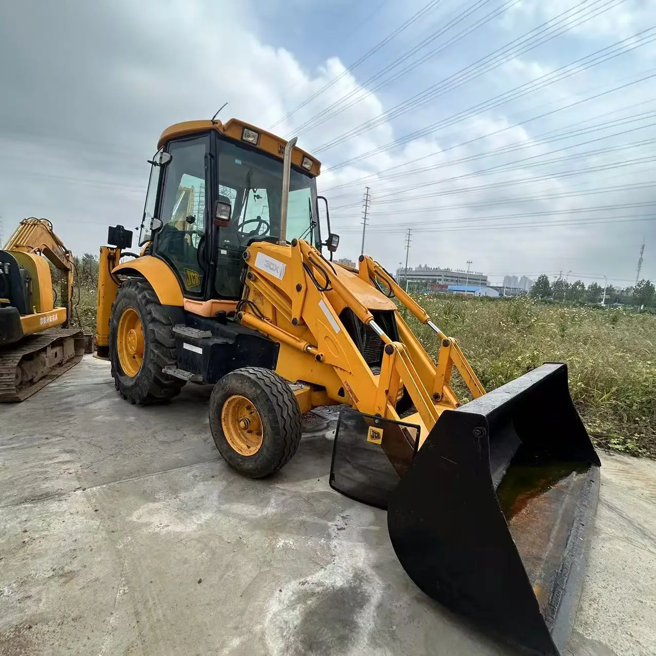 Подводно-ручной оригинальный JCB 3CX погрузчик с высококачественным секундным погрузчиком в хорошем состоянии и дешево для продажи