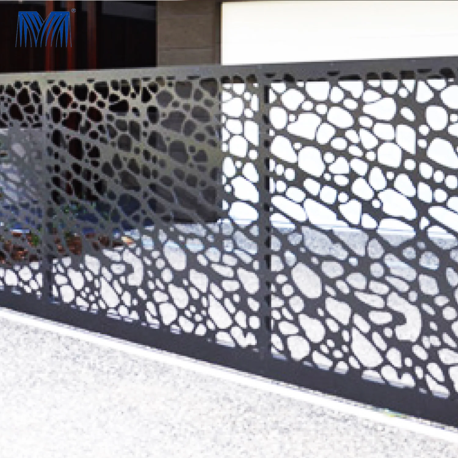 Black powder coated private garden  post composite panels metal mesh fencing aluminum laser cutting fence