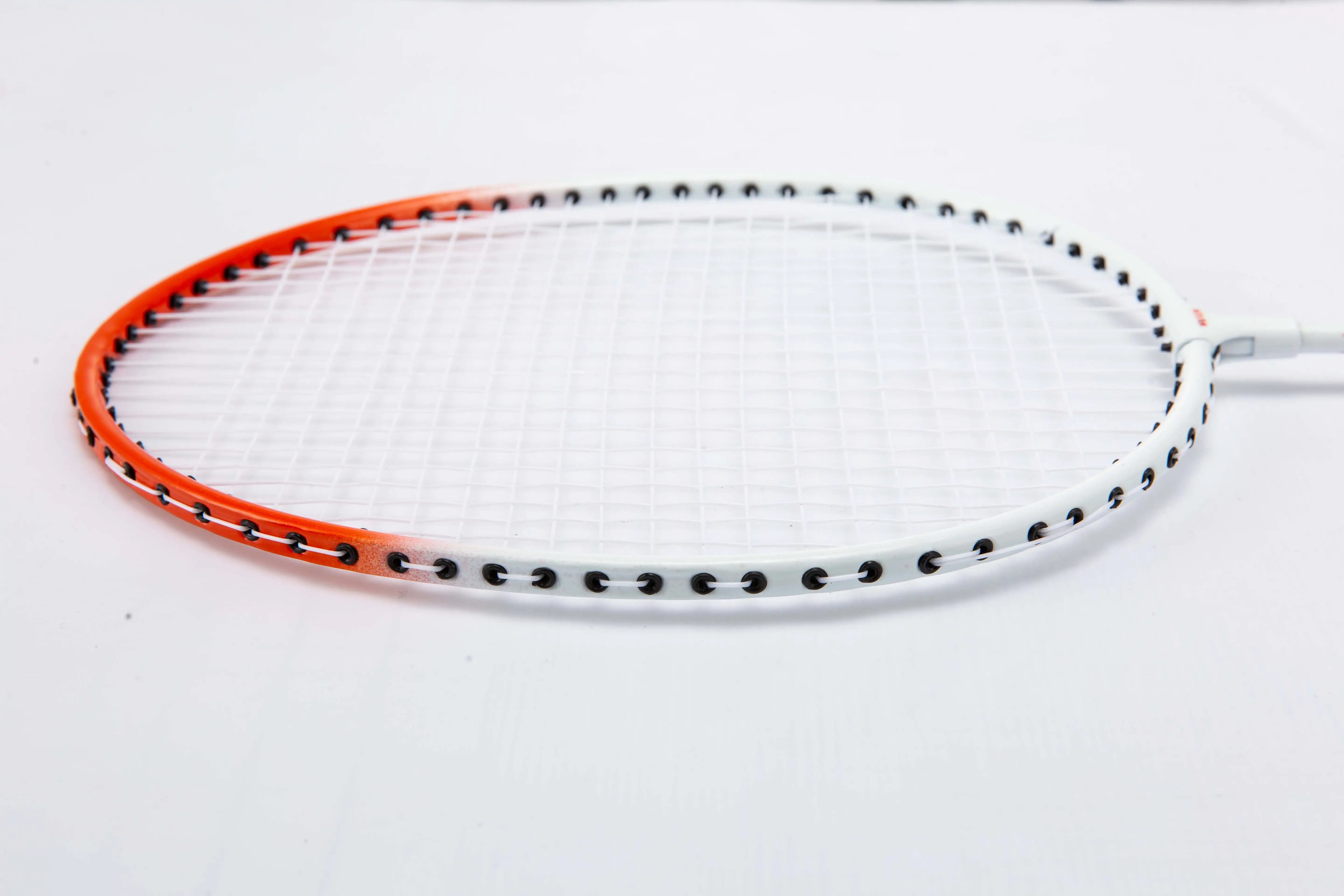 
New design top brands cheap steel/aluminum/carbon badminton racket badminton racket with bag for outdoor 