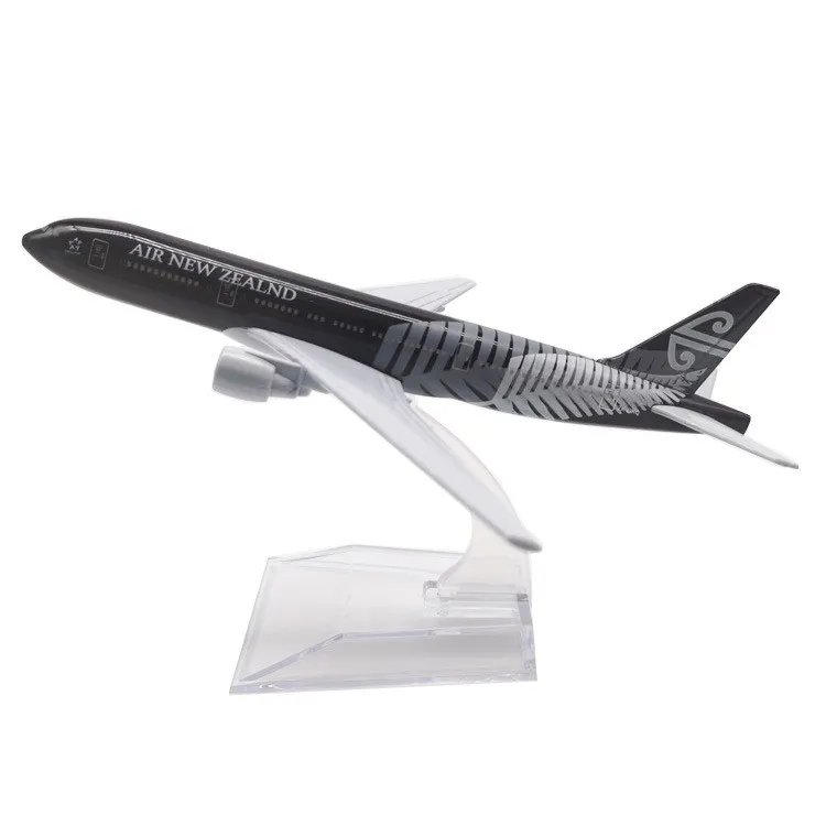 Hot Sale Christmas Gifts Metal Alloy Material Scale 1:400 16cm B777 Air New Zealand Aircraft Plane