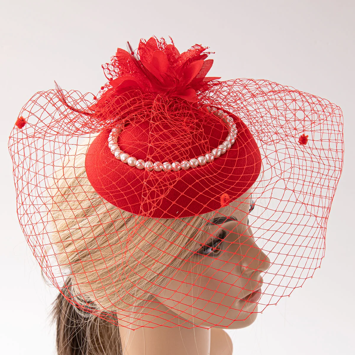 European bridal gauze feather headpiece hair clip Vintage veil pearl top hat