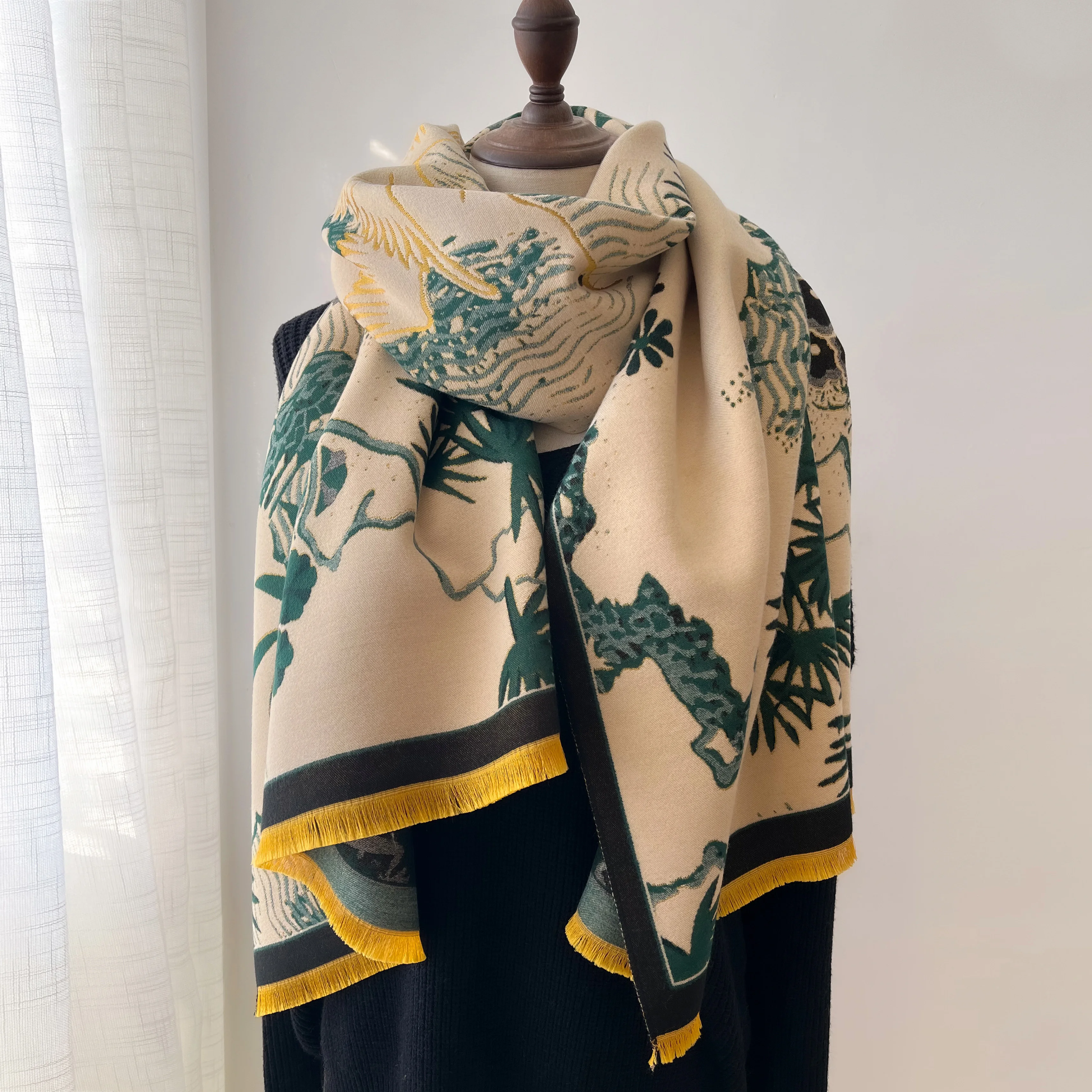 Cashmere 2022 Wholesale Custom Price Jacquard Design Luxury Soft  For Women Winter Scarf Pashmina Cashmere Scarf winter hat