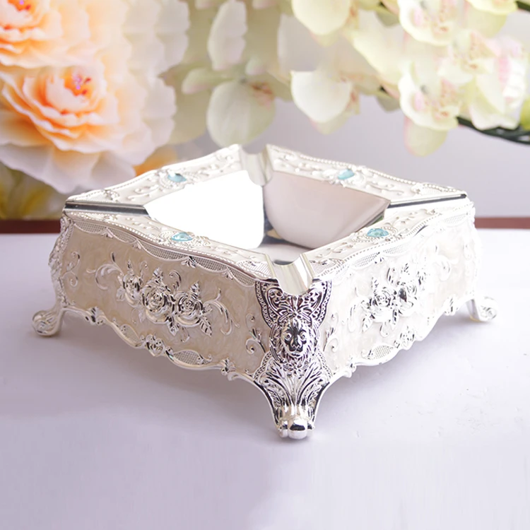 
Factory price custom logo metal pocket cigar standing ashtray for outdoor 