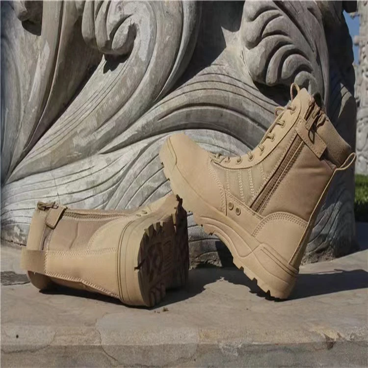 The new breathable fashion militarycombat boots