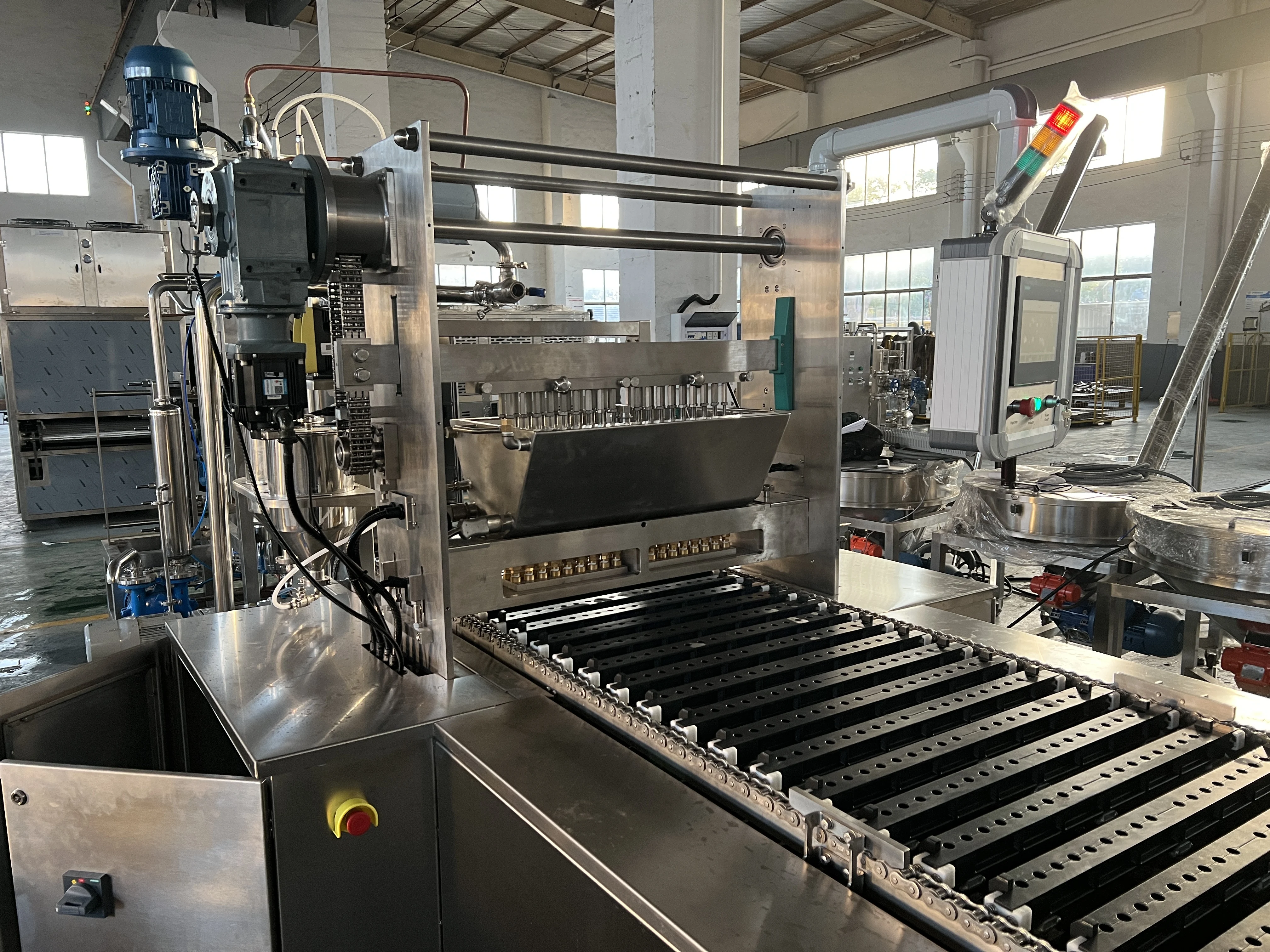 Высокопроизводительная машина для производства конфет