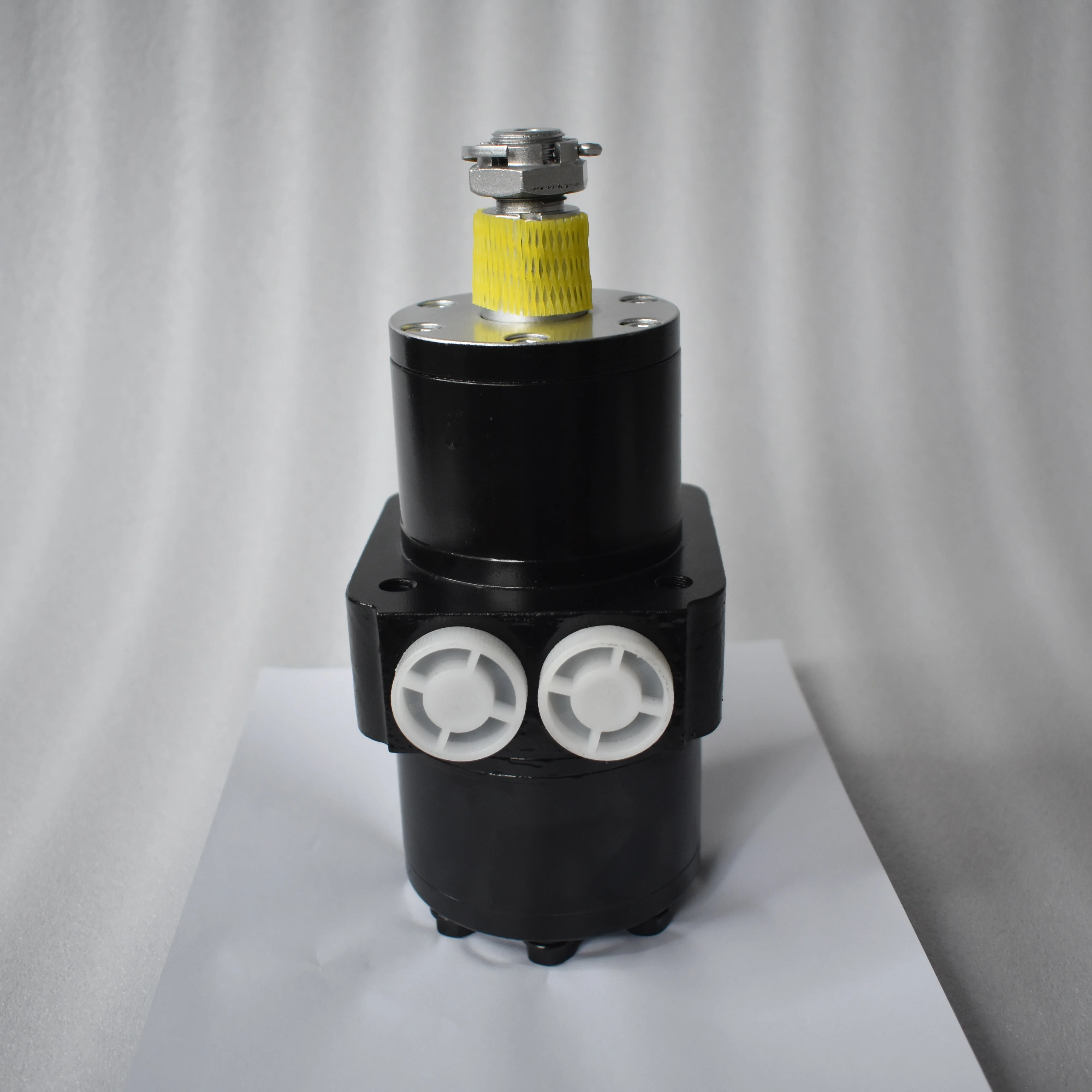 Eaton eaton BMPW  series Low speed cycloidal hydraulic motors for sweeper tractors motor for water well drilling rig