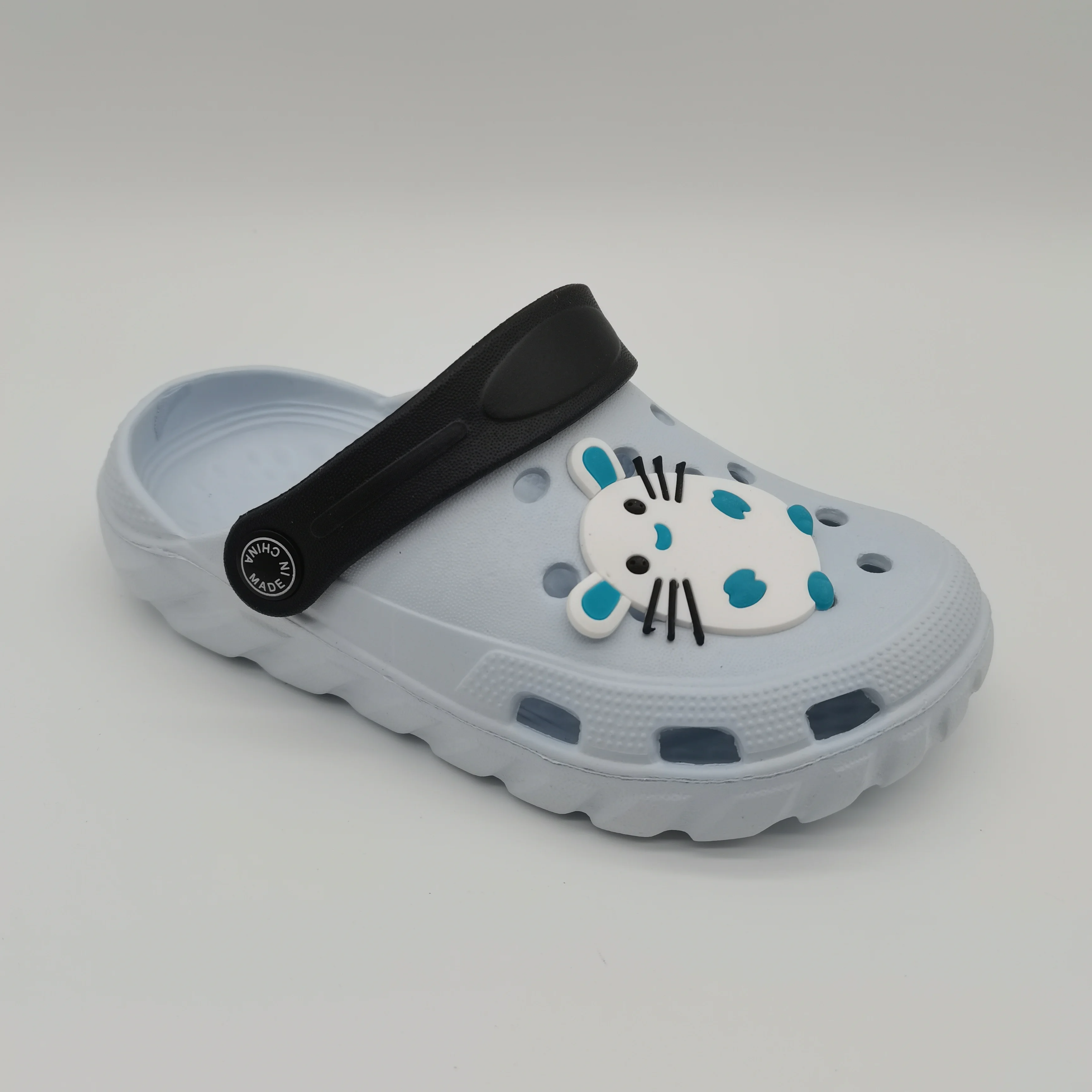 
fashion outdoor summer sandals children EVA shoes kids clogs 