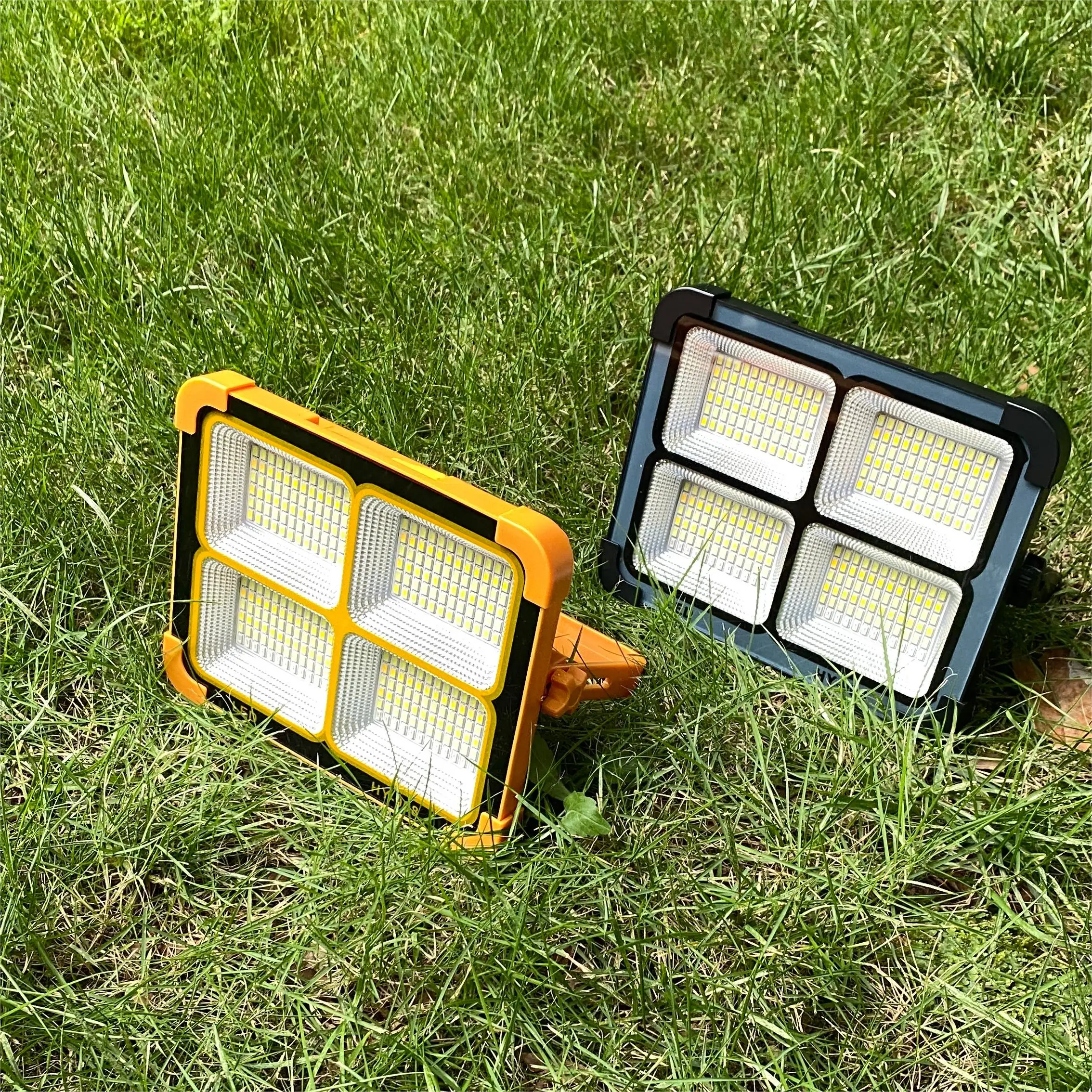 IP65 Waterproof 200w LED Solar Floodlight Portable Rechargeable Emergency Camping Light with USB for Outdoor Fishing & Camping