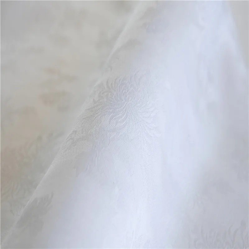 
China silk fabric supplier wholesale Marigold Fragrant Crepe 33% silk material white plain silk fabric 