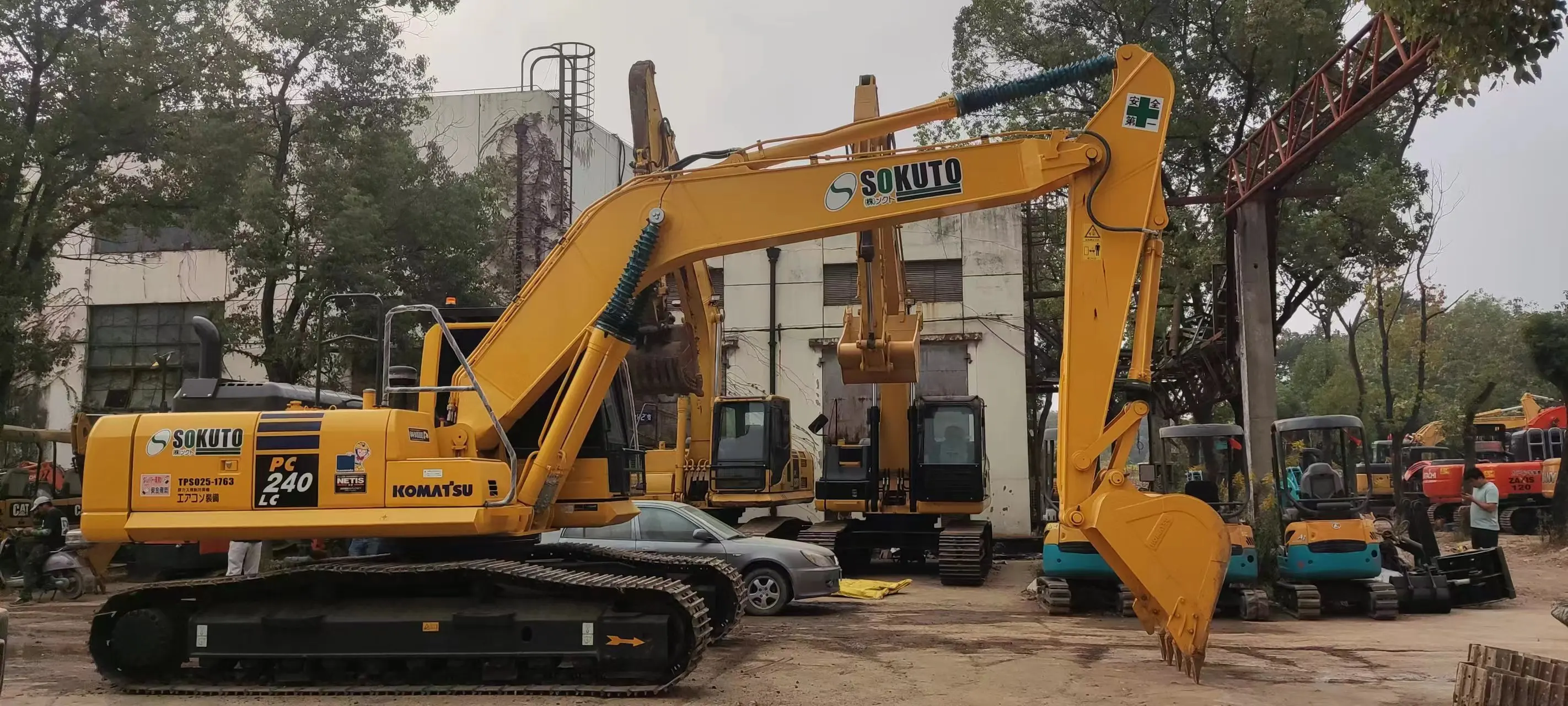 Japanese second-hand Komatsu PC240-8 excavator sales: high-quality second-hand Komatsu excavators from Japan