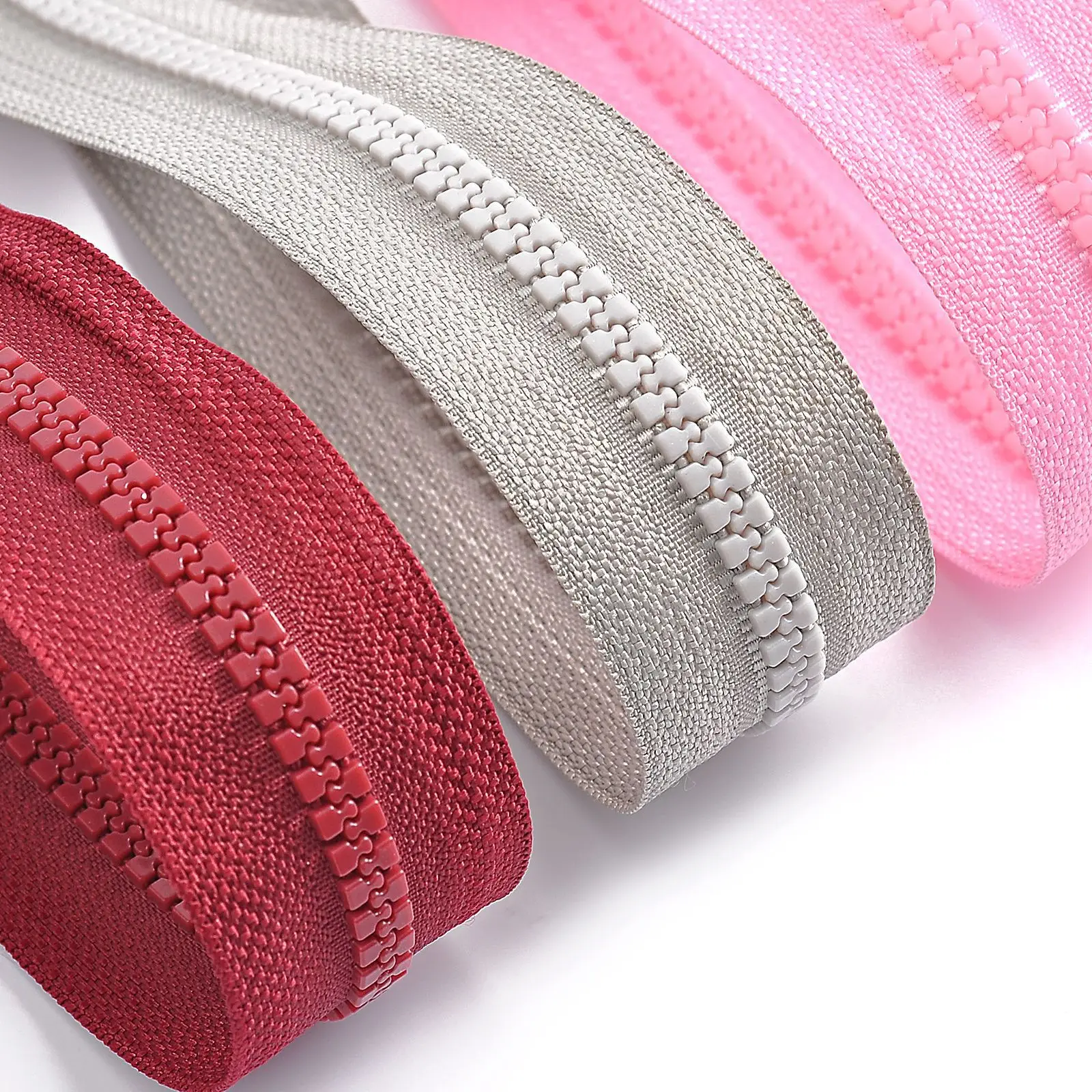 Wholesale factory price #5 closed end zipper for garments