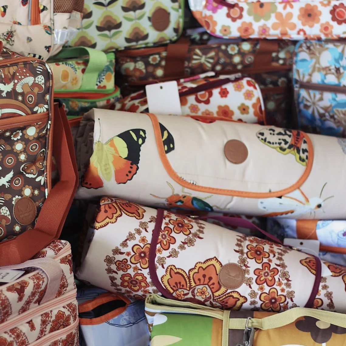 Travel Outdoor Portable Oxford Cloth Waterproof Camping Accessories Mat Foldable Sand-proof Beach Picnic Mat Blanket