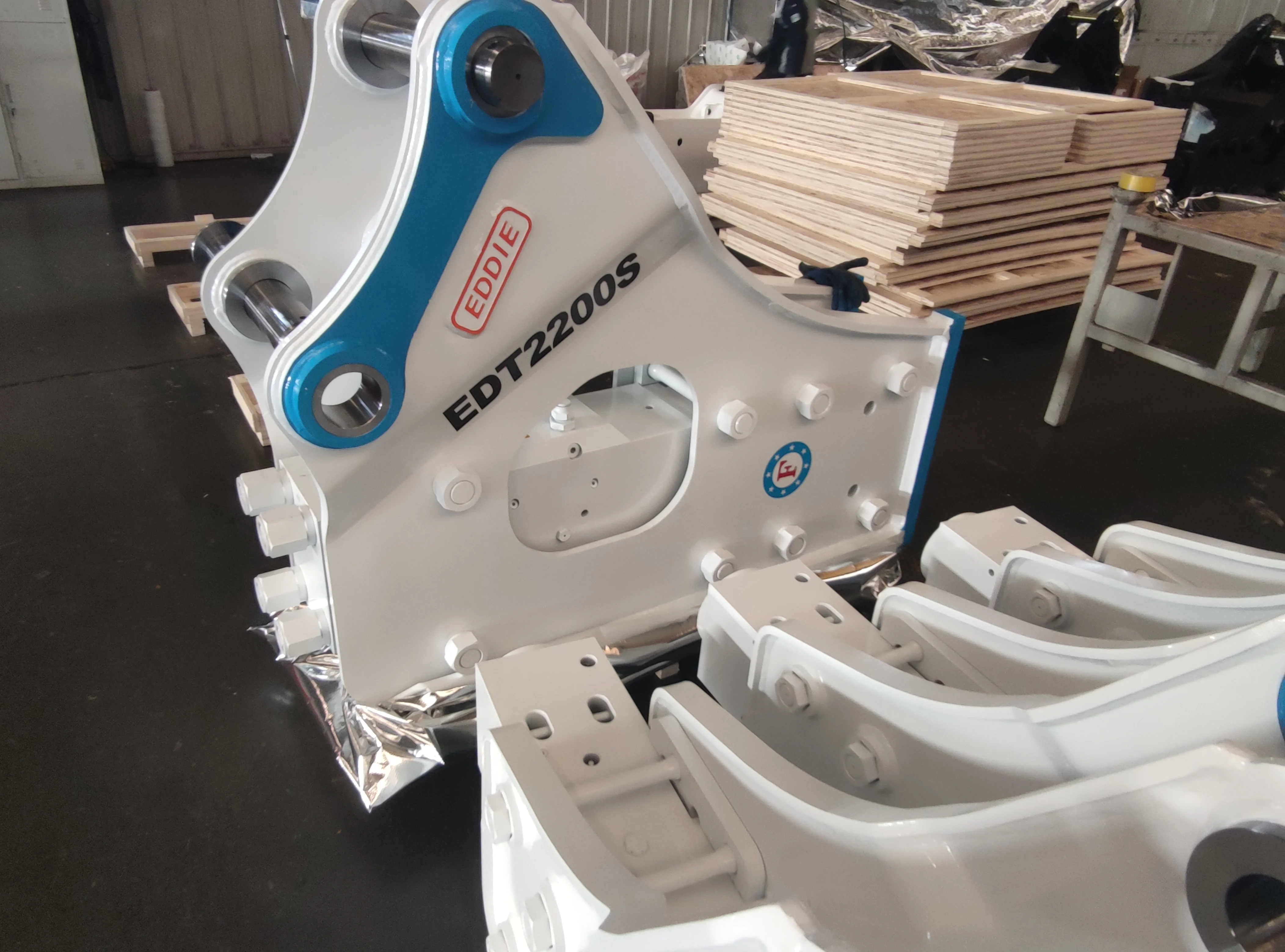 EDDIE EDT2200 Hydraulic Breaker Excavator Attachments New Rock Breaker Chisel for Construction Low Price