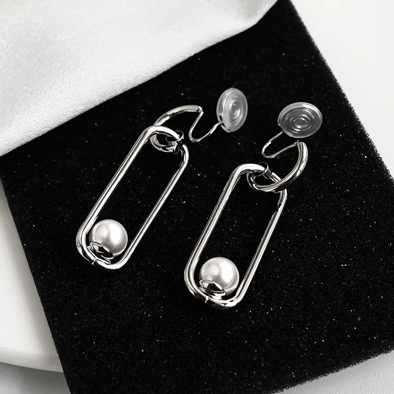 Design sense niche personality geometric pearl long drop earrings women without piercing mosquito coils ear clip