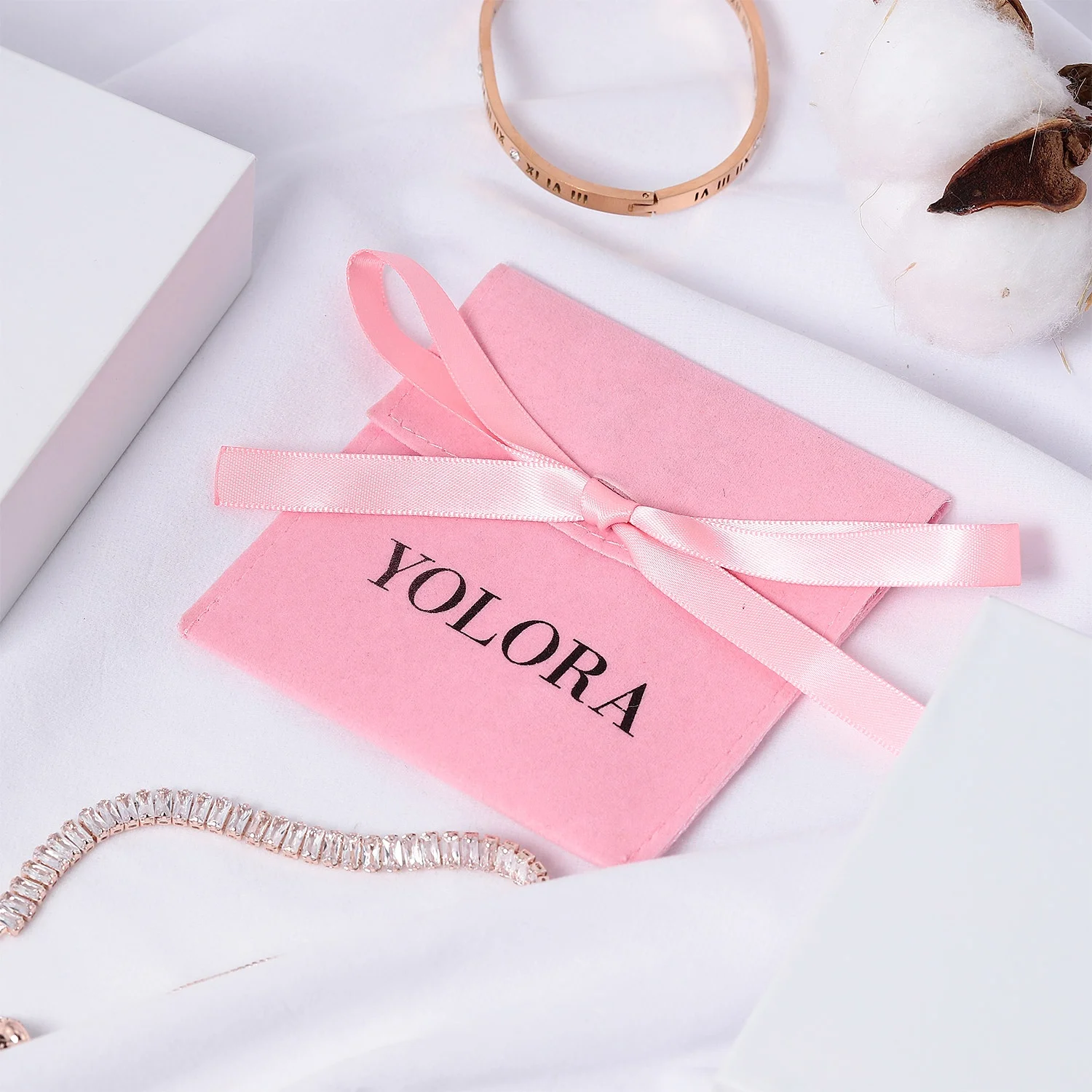 Custom logo satin lined necklace pouch pink envelope flap jewelry packaging velvet bag with bow-knot