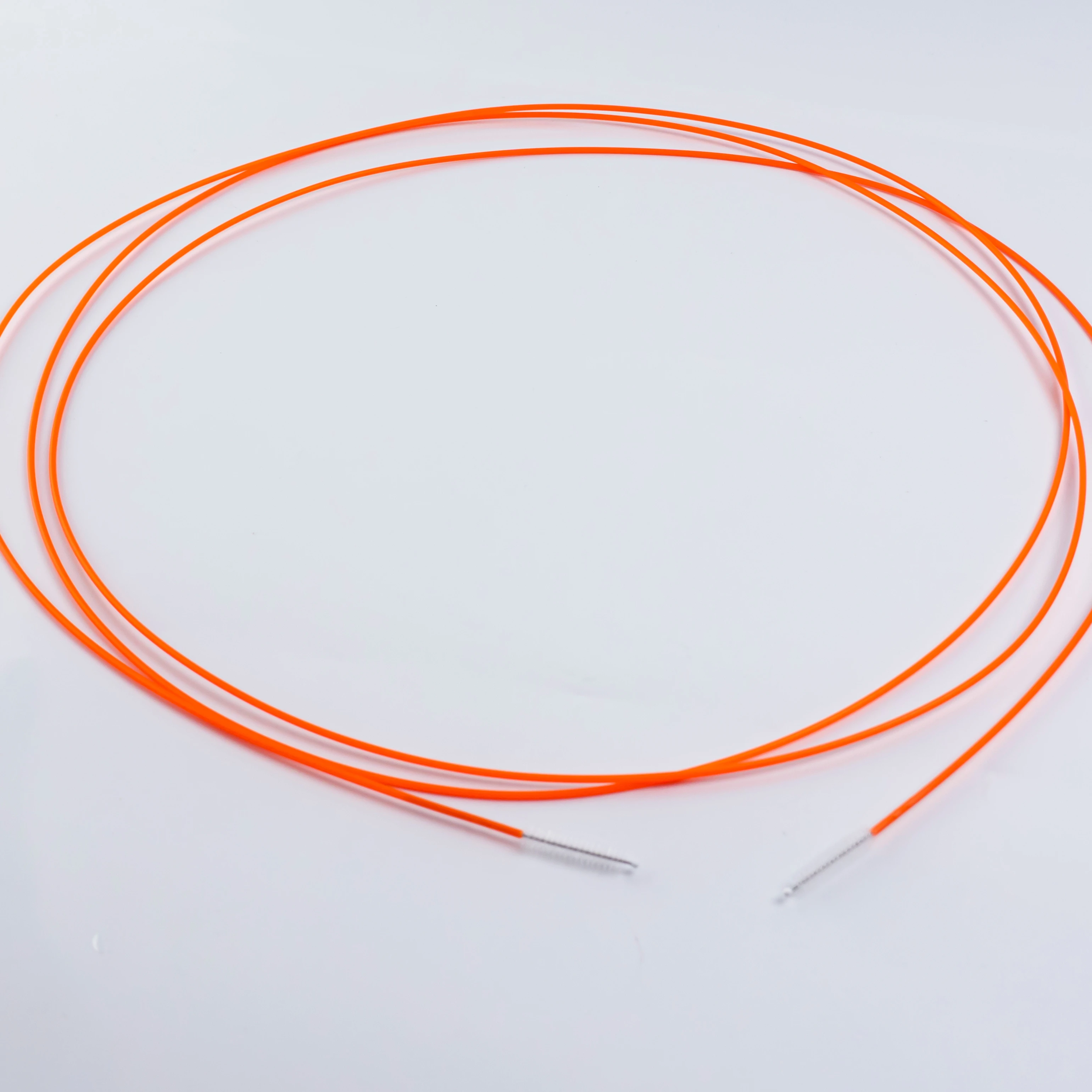 Cleaning brush for endoscopic channel and parts cleaning