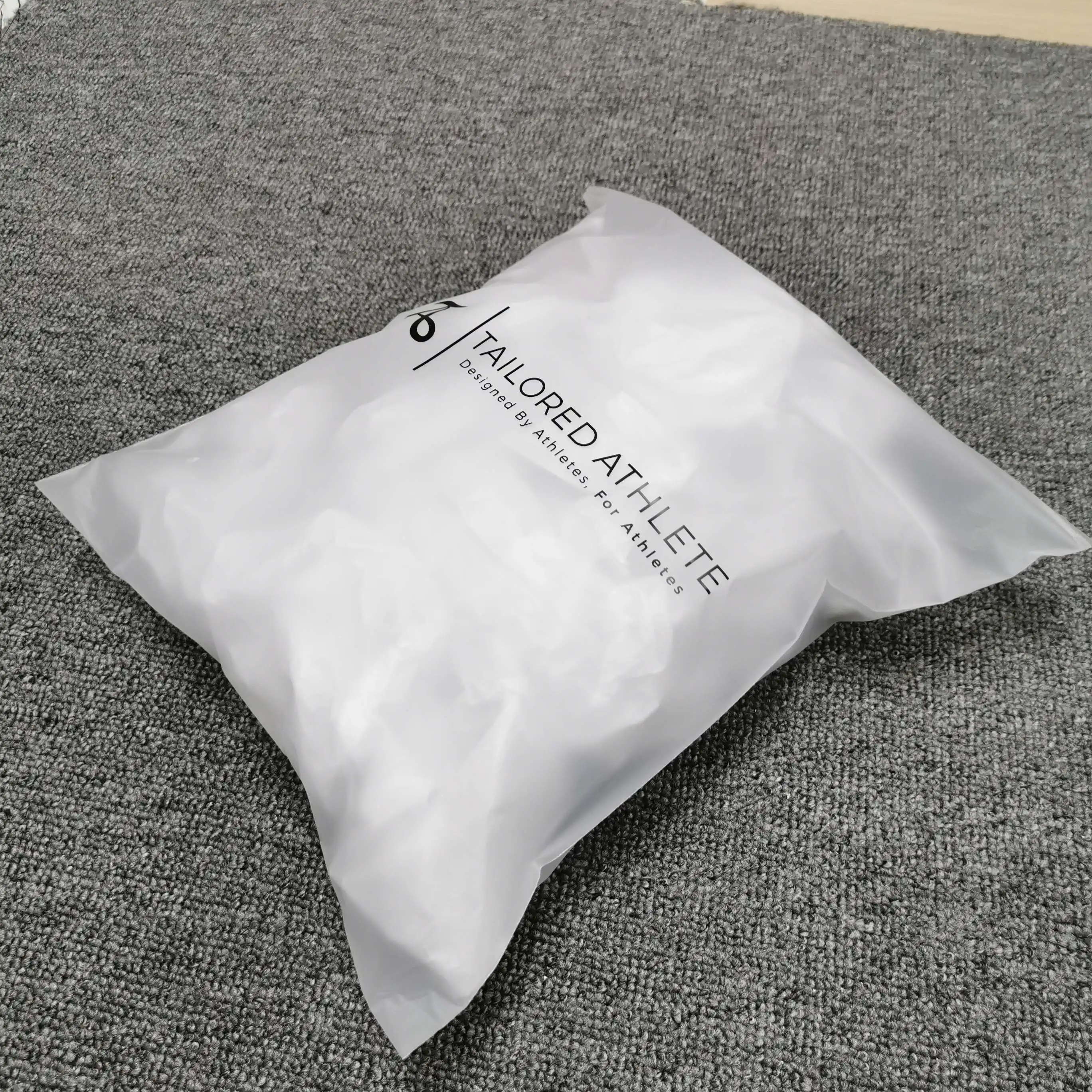 Custom Printed Resealable Garment Packaging Plastic Biodegradable Frosted sealing zipper lock bag Clothing Packaging Bag