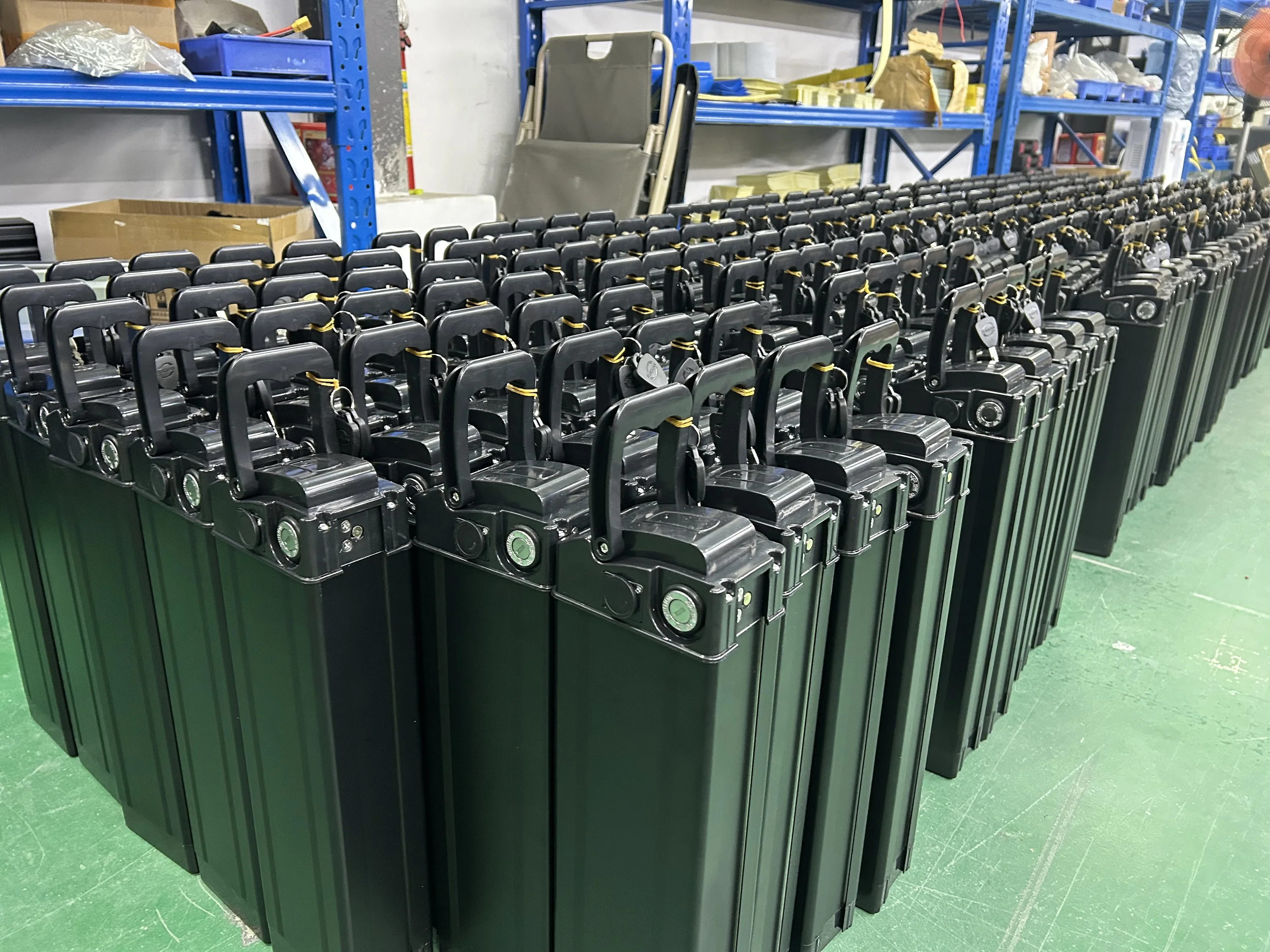 16 Inch Minako Takeaway Electric Bike Down Tube Battery 60V 20Ah Monster Electric Bike Special Battery