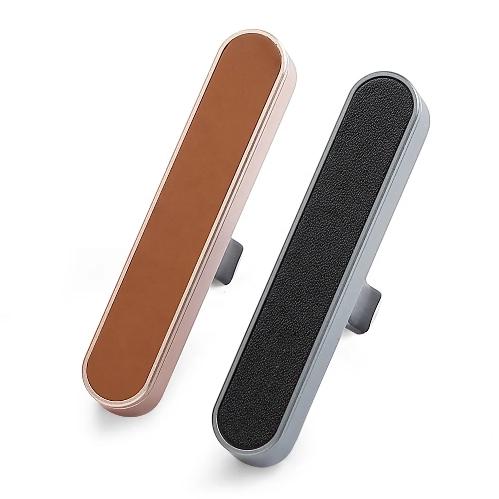 New Design Leather Car Logo Perfume Scent Diffuser Perfume Car air freshener Vent Clip