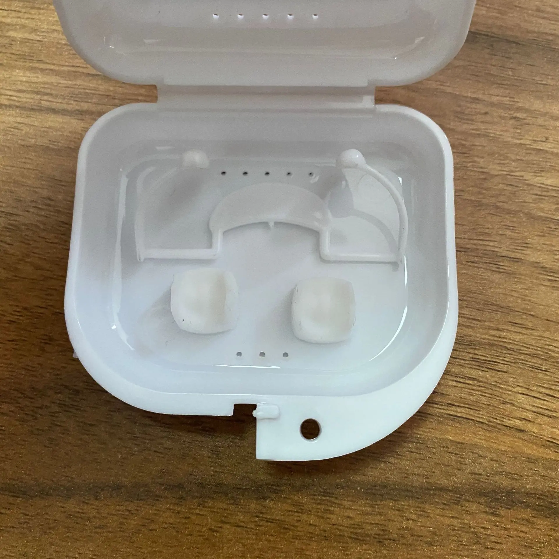 Retractable Vampire Teeth Realistic Horrifying Halloween Vampire Fangs Reusable Retractable Vampire Fangs