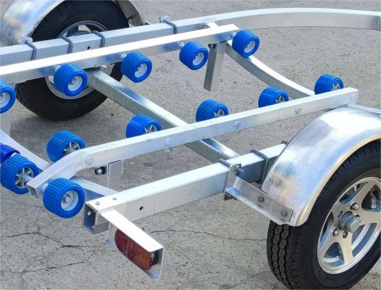 4.45 m wobbly rollers jet ski trailer aluminum with VIN and DOT