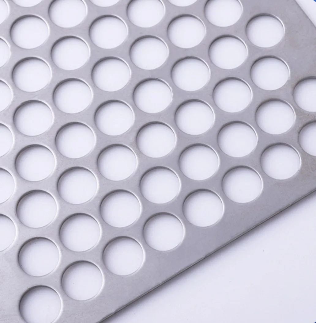 Slot Hole Stainless Steel Perforated Metal Mesh for Guardrail, Isolation and Screening/Aluminum Wire Mesh