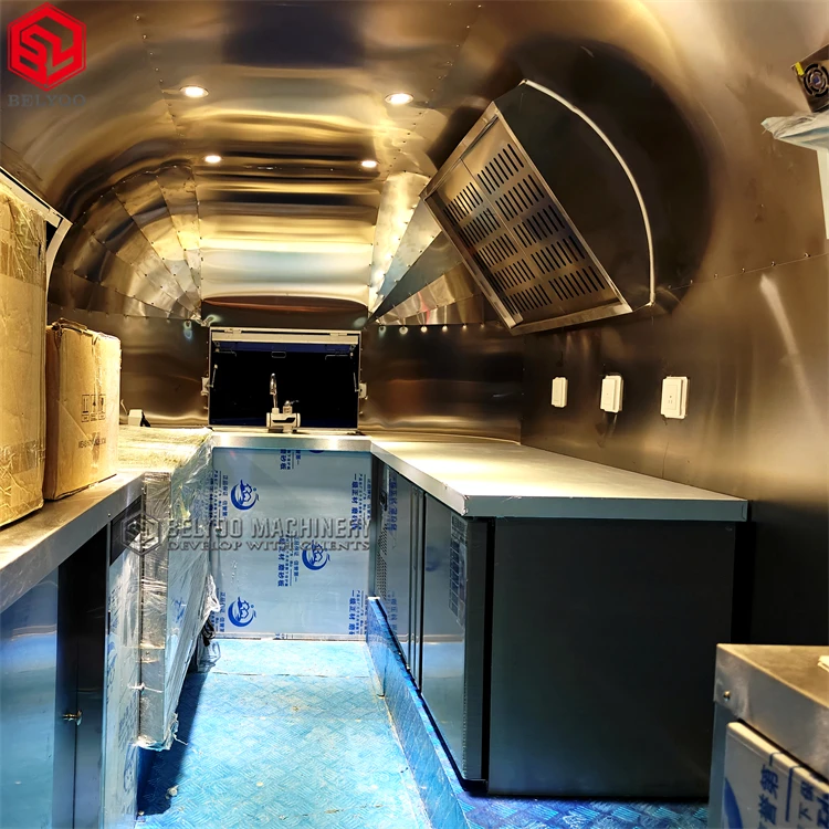 Hot Sale Mobile Restaurant Airstream Food Truck Trailer Custom Built for Fast Food Business Trailer