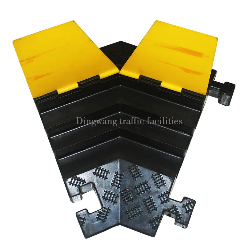 Road Driveway Curb Ramp Cable Hose Protector 45 corner 3 channels Cable Protector