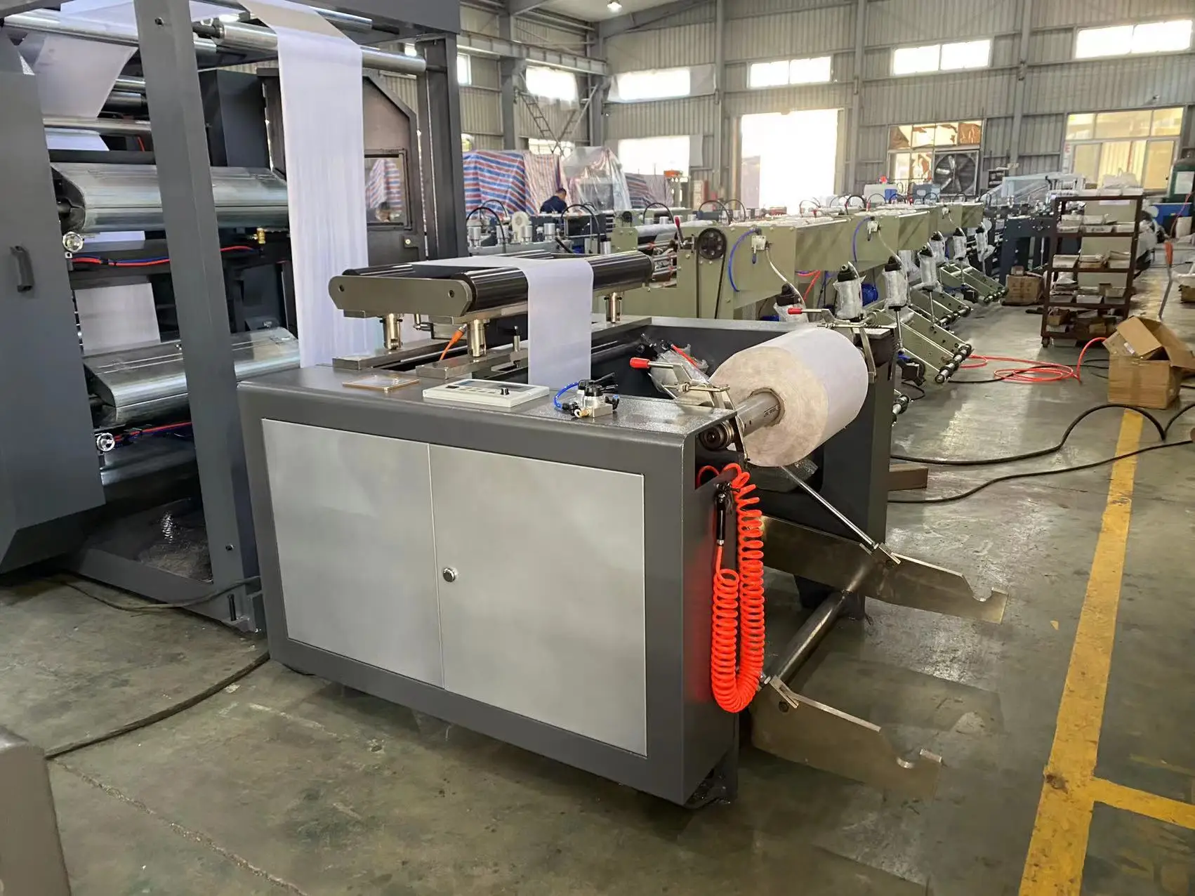 paper bag machine 04.jpg