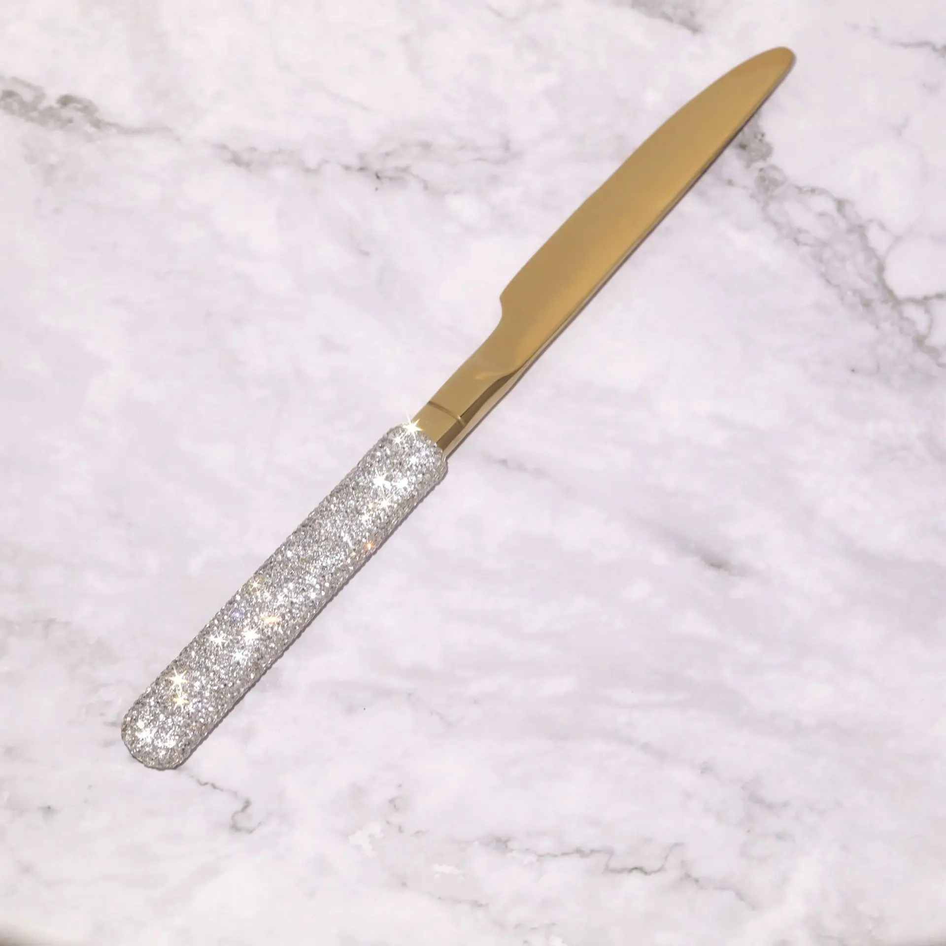 Luxury Diamond Stainless Steel Spoon and Fork Set Bling Rhinestone Flatware Sets Gold Cutlery Set for Wedding