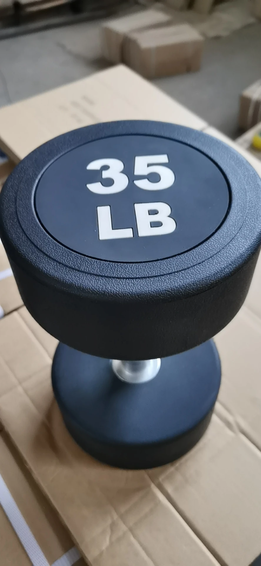 Gym fitness equipment Dumbbells Set  with Knurled and Chromed Handle Rubber Coated Round Head  5-110 LB for Fitness Equipment