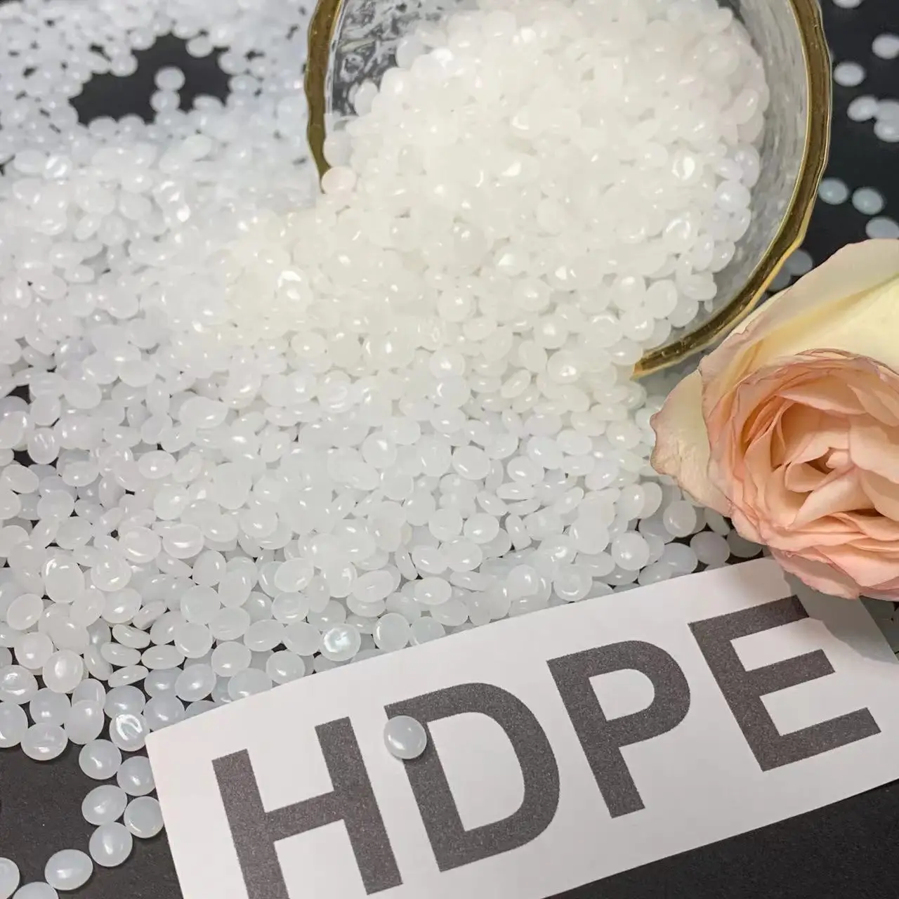 Wholesale HDPE granules for toys closures high gloss high impact injection molding HDPE pellets