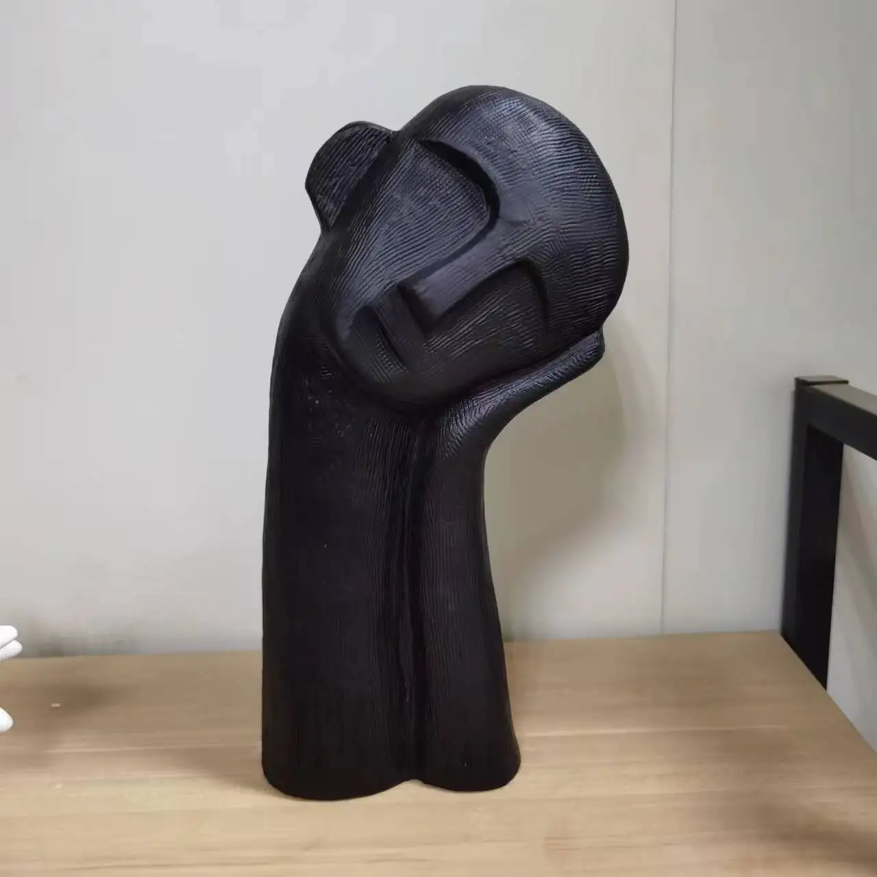 Modern Simple Black White Abstract Figure Sculpture Decoration Creative Cartoon Ceramic Art Room Body Ornament