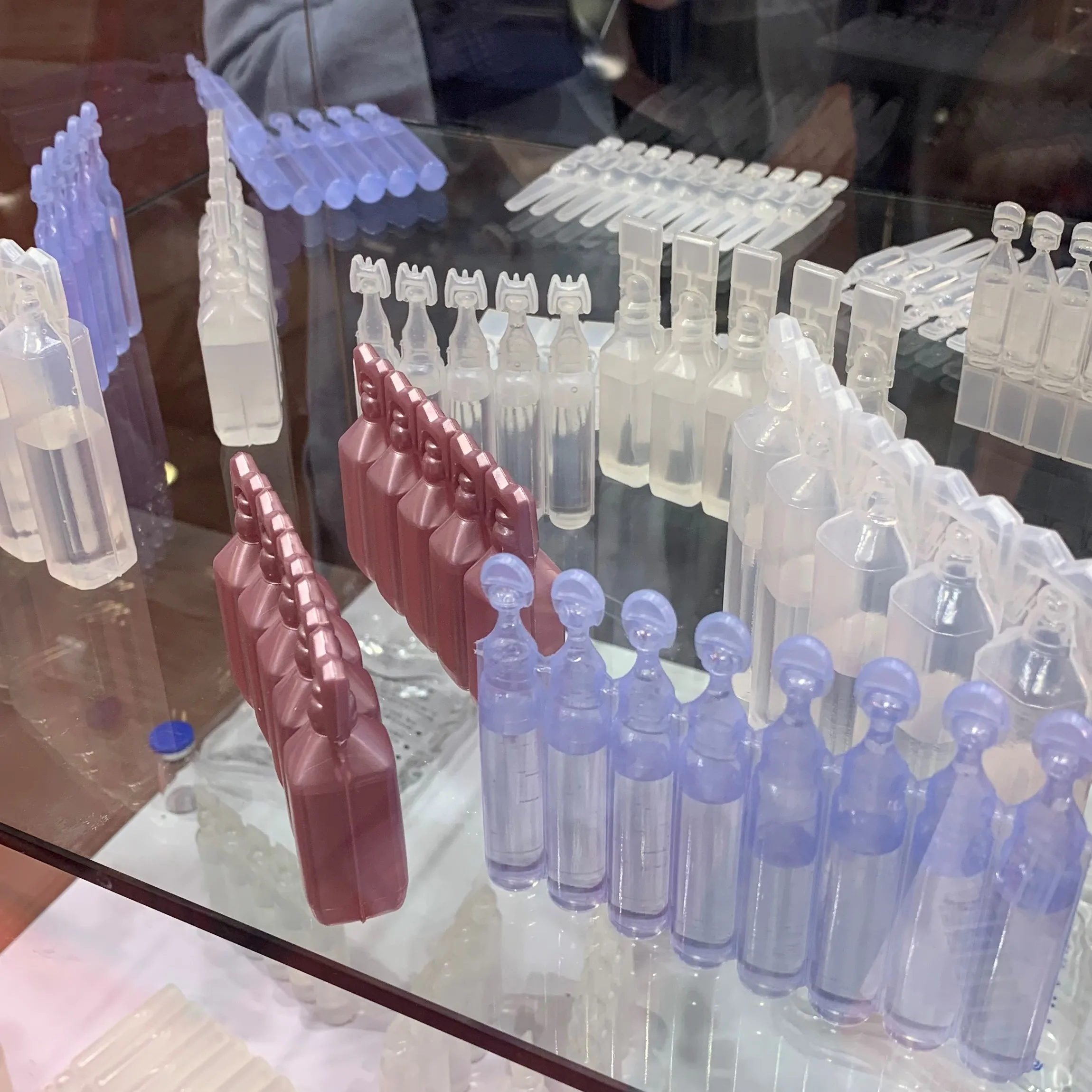 Highfine gmp bfs plastic ampoule automatic filling  machine