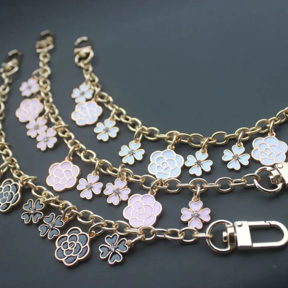 luxury bag charm chain keychain for women Pink Black White flower pendant decoration accessory metal buckle
