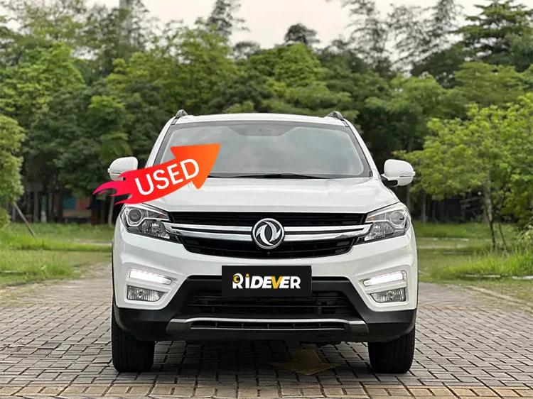 DongFeng Fencon S560 Gasoline Car With 1.8L Maximum 139 Horsepower L4 Petrol Car With 5 Gearbox Up To 7 Seats Gas Vehicle