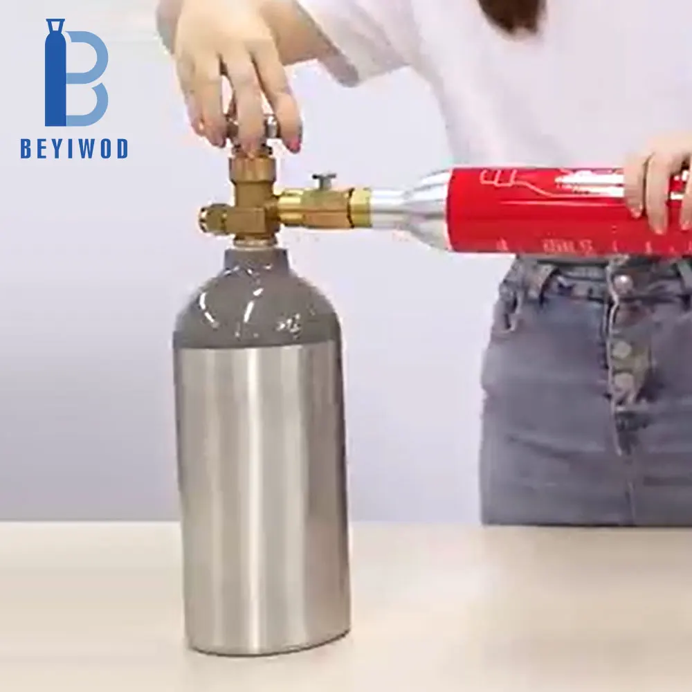0.6L Empty Co2 Cylinder Co2 Gas Tank Refill Filling Adapter