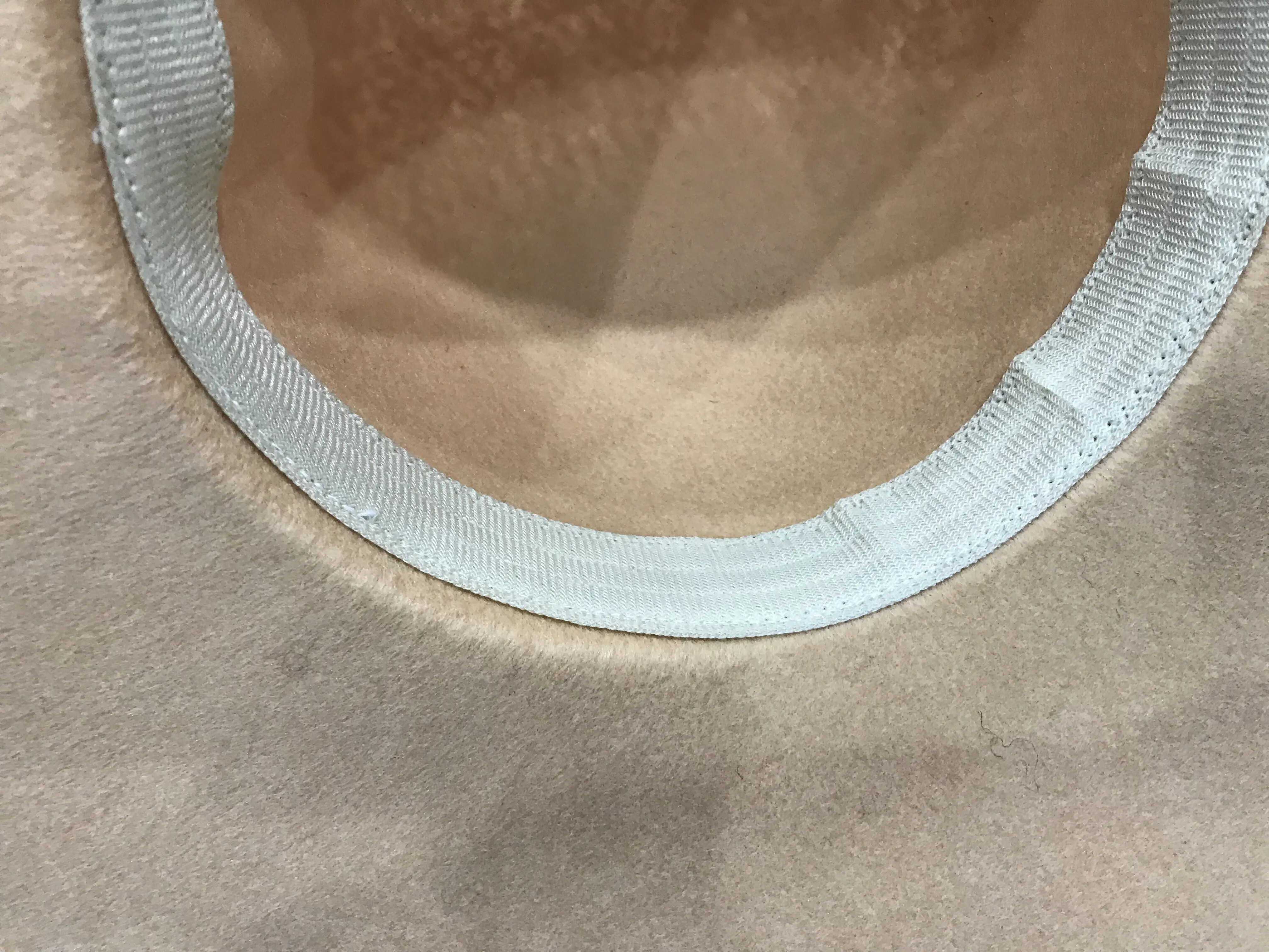 Модная трендовая Мужская шерстяная фетровая шляпа-котелок, официальная шапка дерби с ремешком и закручивающимися полями, фетровая шляпа, черные однотонные кожаные шляпы на зиму