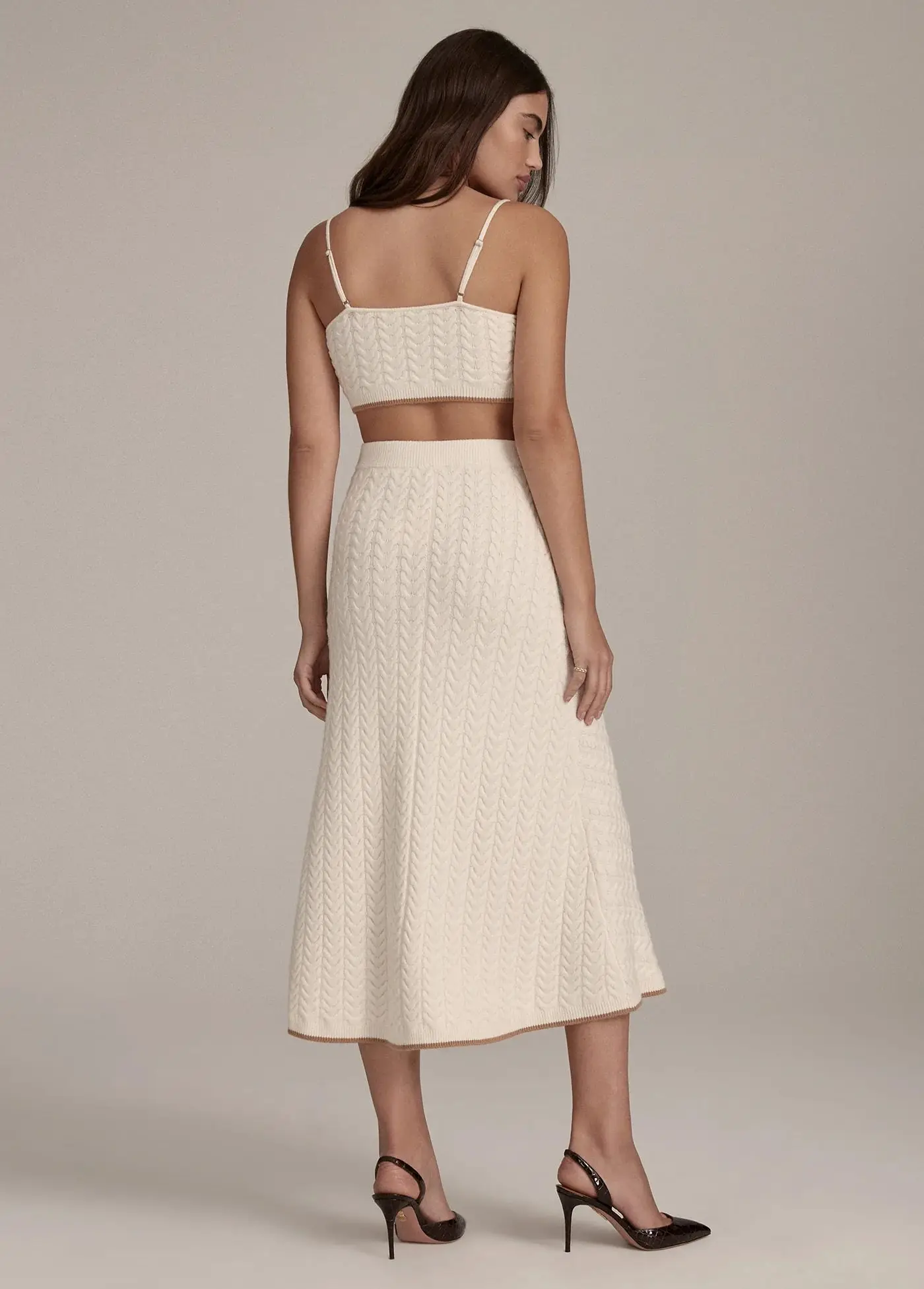 Source Factory Oem Women Clothing Bra Cardigan Cable Knit Midi Skirt 3 Piece Set Women