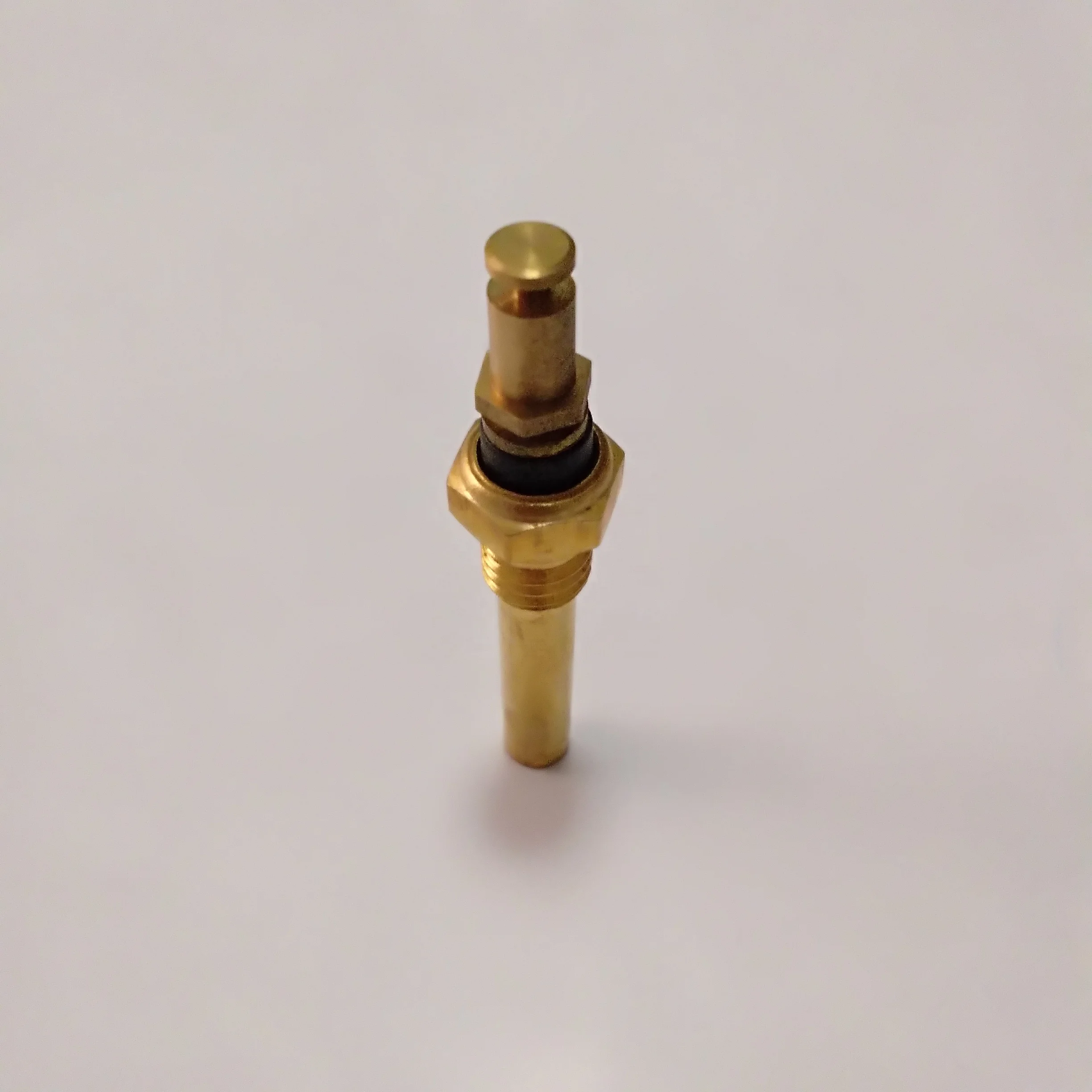 F4L914 diesel engine parts temperature sensor 01173469