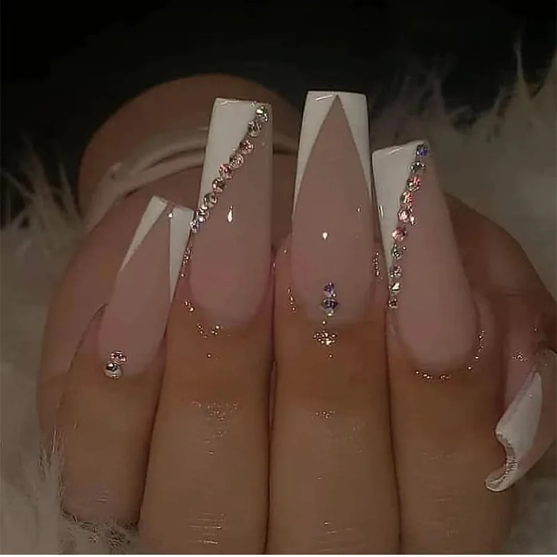 High Quality Luxury Diamond Elegant White French With Nude Color False Nails Extra Long False Nails Tipc Curve Elegant Design