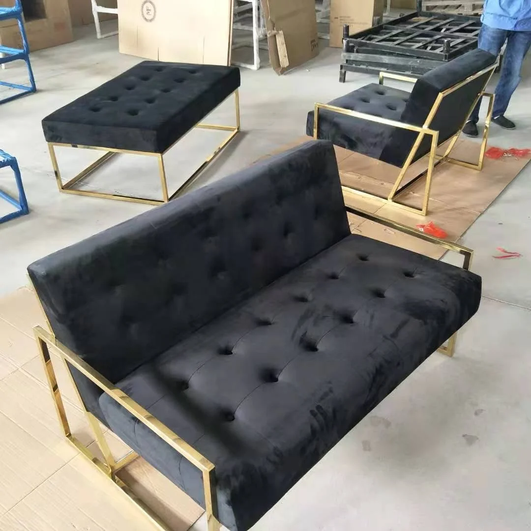 
Luxury Lifestyle Visionnaire Home Contemporary Living Room Furniture Button Tufted Gold Brushed Velvet Sofa 