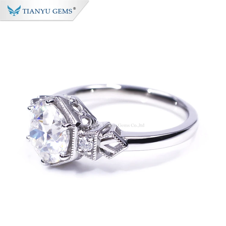 
Tianyu Gems customized platinum 8mm OEC diamond moissanite engagement rings 