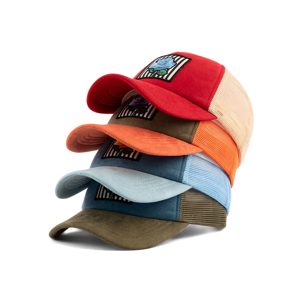 High Quality Wholesale Classic Custom Design Your Own Embroidery Logo 5 Panel Gorras Mesh Suede Trucker Caps Hats For Mens